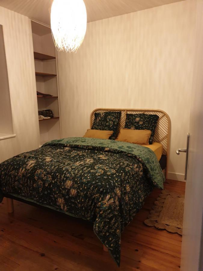 "Le Boheme", Logement Cosy, Au Calme Vertrieu 外观 照片