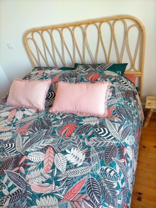 "Le Boheme", Logement Cosy, Au Calme Vertrieu 外观 照片